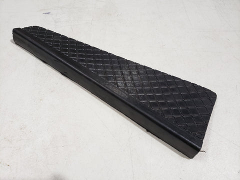 Step Tread, Freightliner, PS Cab - Lower
