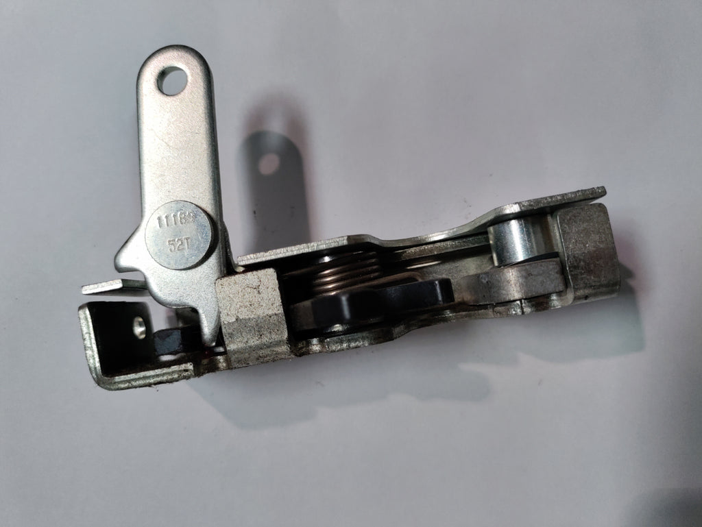 Latch, Rear Luggage Door